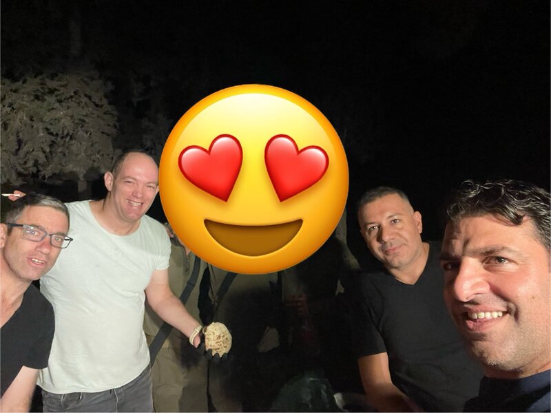 ציוד תקשורת